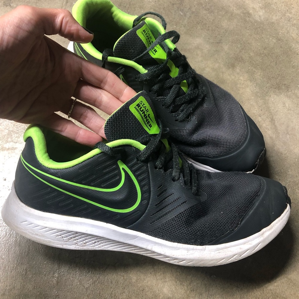 Star Runner NIKE shoes